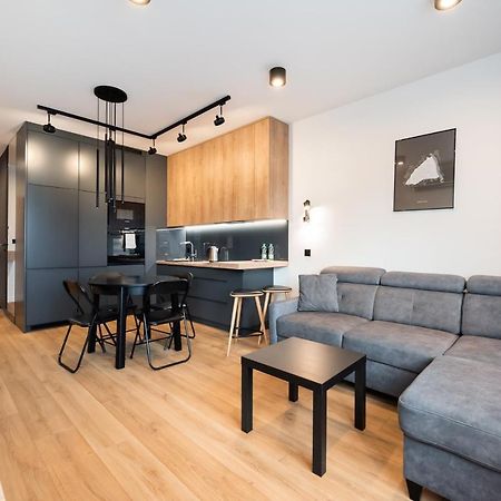 Zoliborz Obsidian Apartment Варшава Экстерьер фото